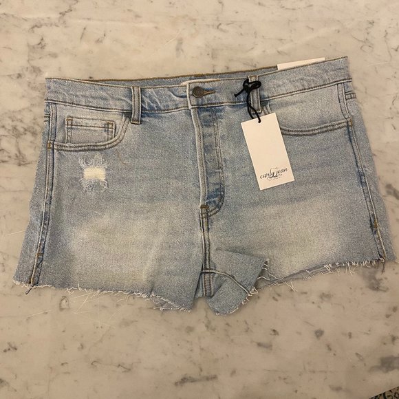 Carly Jean Los Angeles Pants - CJLA High Rise Light Denim Shorts Size Large NWT